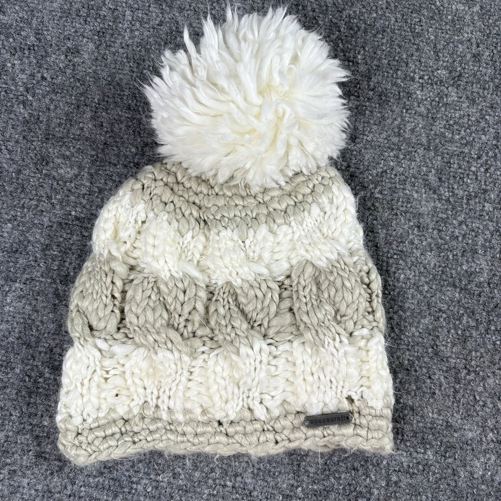 Spacecraft Pom Beanie OS Chunky Knit Gray White Boho Cottagecore‎ Cozy Soft